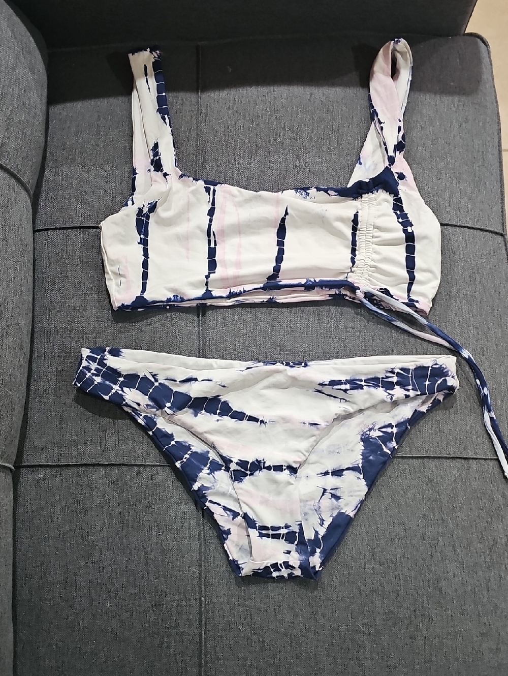 l*space White and Navy Tie-Dye Bikini Set (B